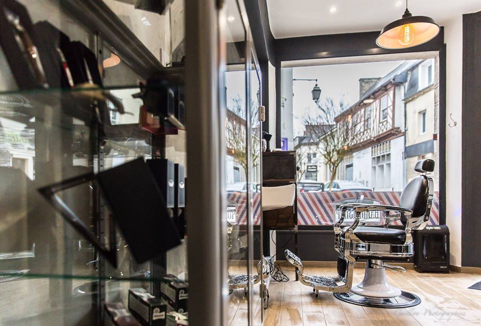Le fauteuil du barbier coiffeur hommes Ploermel